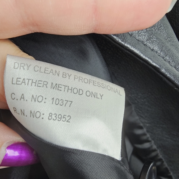 Bagatelle Black Leather Trench Coat with Belt - Picture 12 of 14